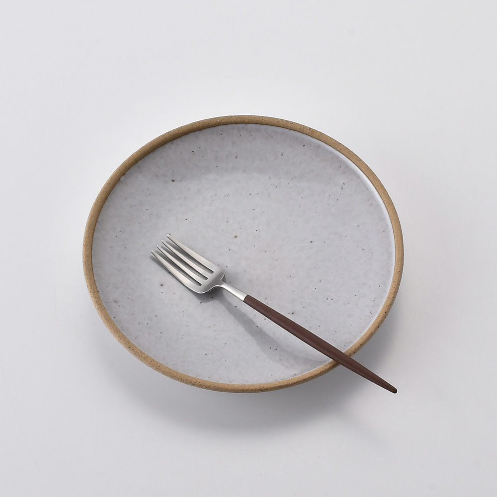 テラコッタ・GRAY<br />
6寸皿